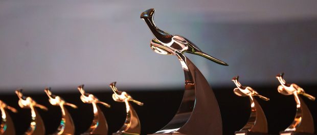 Loeries statues